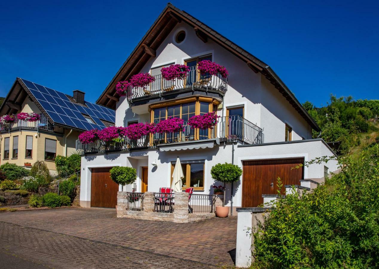 Ferienwohnung Wagner 4 Sterne Neef Exterior photo